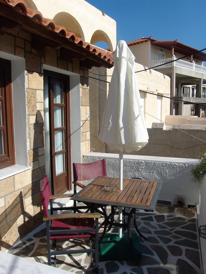 Notis Hotel Számosz Kültér fotó