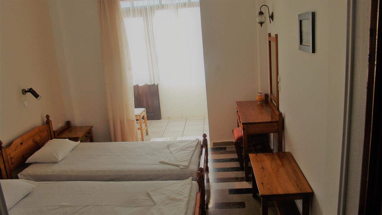 Notis Hotel Számosz Kültér fotó